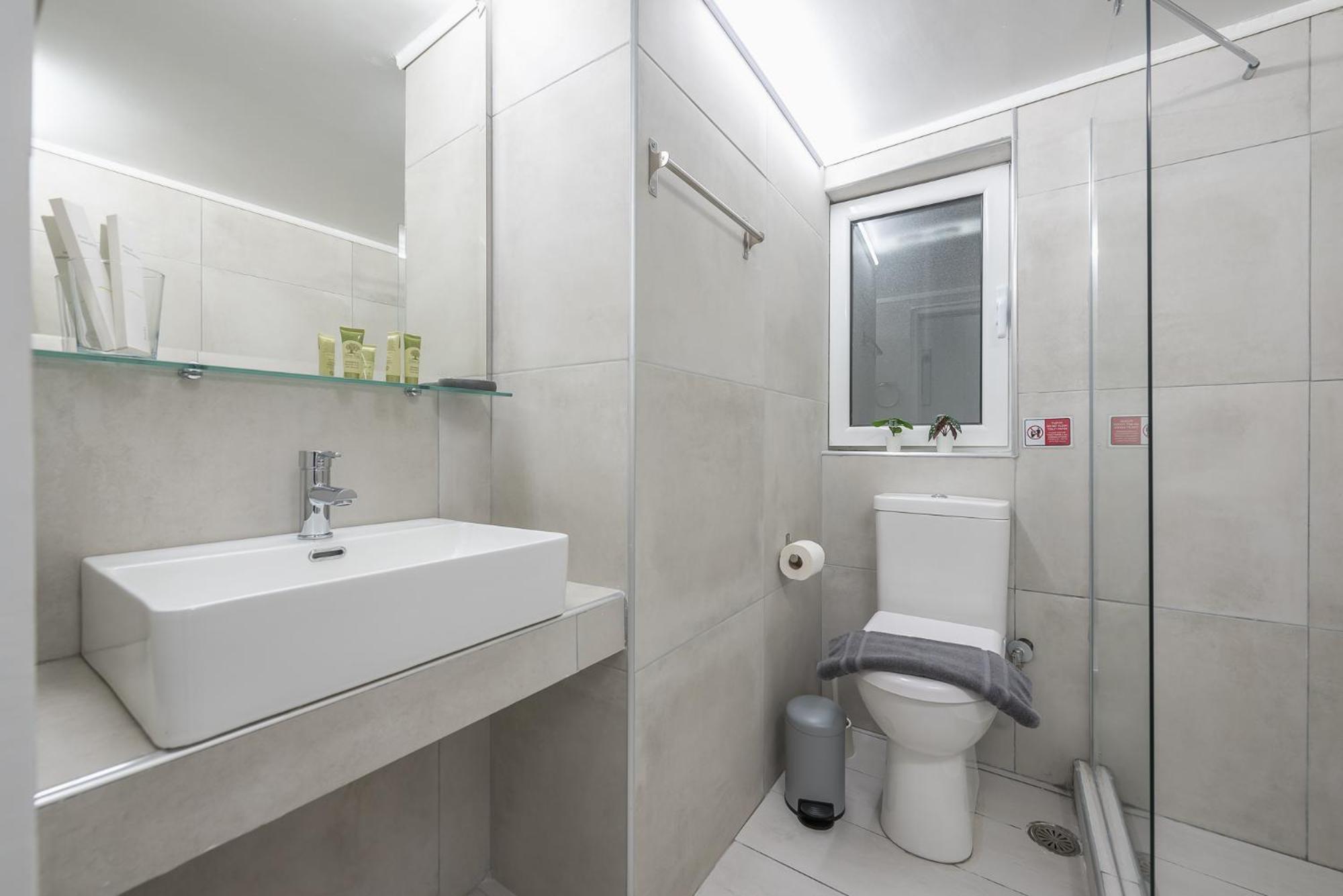 Contemporary Apartment 200M From Acropolis 100Mbps Netflix Athènes Extérieur photo